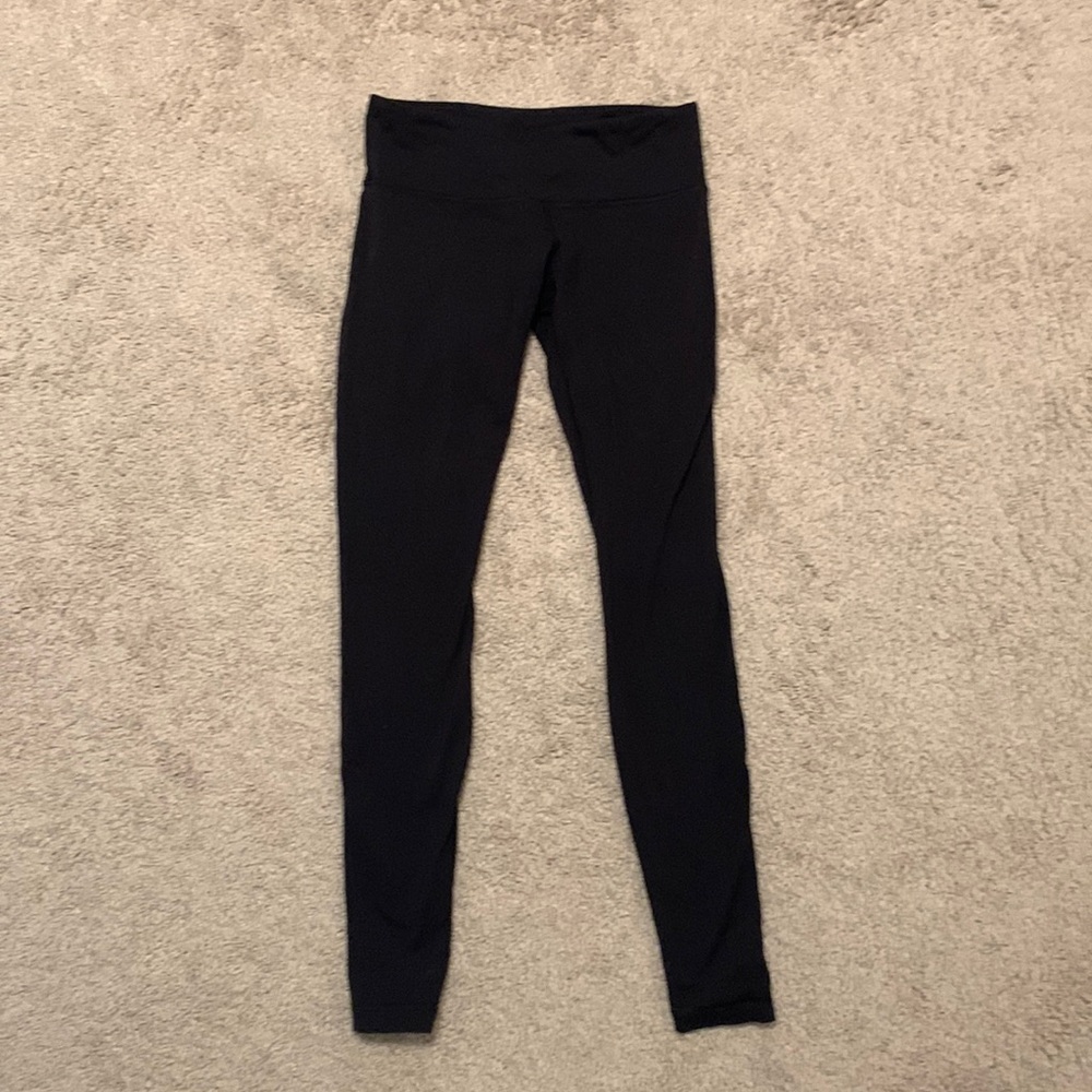 Lululemon size 6 black full length leggings